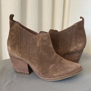 Matisse EVE Distressed Suede Ankle Boot Brown Western Cowgirl Never Worn 8